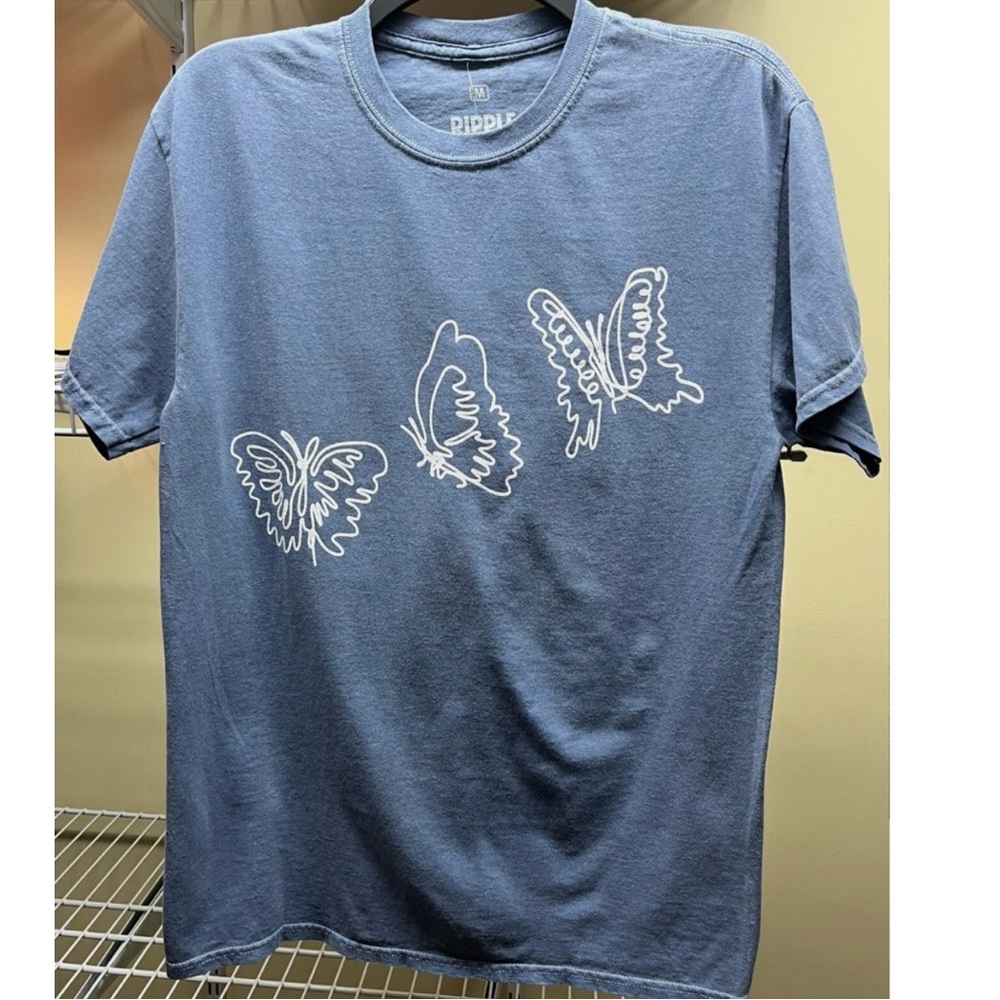 NWOT Urban Outfitters Ripple Butterfly Graphic Men's Tee Shirt